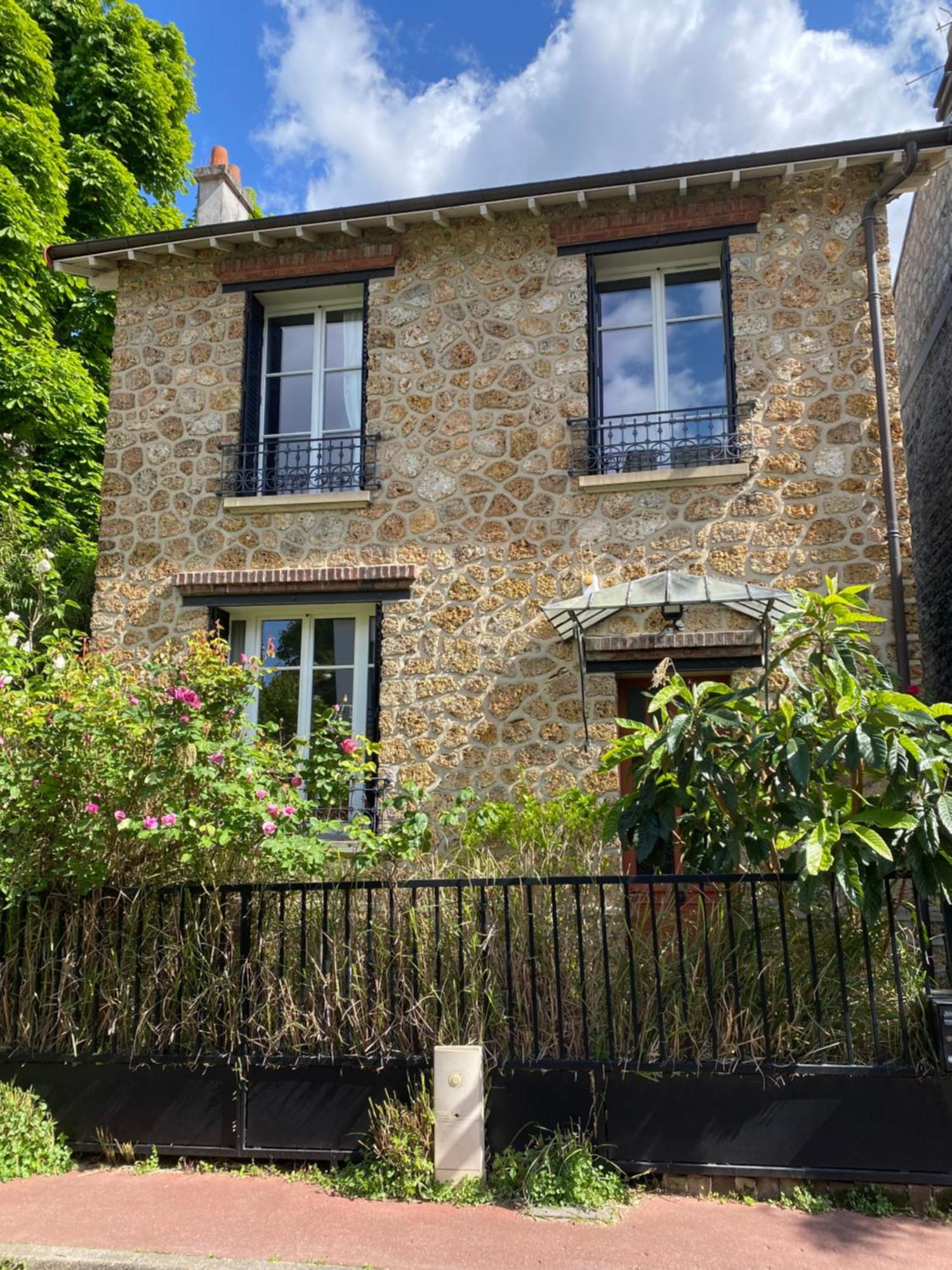 Appartement Prive Avec Jardin Boulogne-Billancourt Bagian luar foto